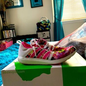 Women’s Adidas sneakers